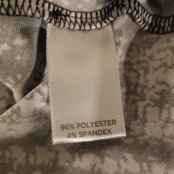 Avenue Cap Sleeve Women 26/28 Black Abstract Tunic Scoop Neck Ruched Front - Picture 7 of 7